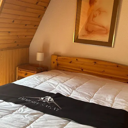 Spacieux En Montagne Avec Loggia, Au Coeur De La Station, Proche Piste Et - Fr-1-814-62 Apartment *