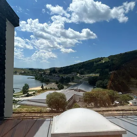 Appartement Spacieux En Montagne Avec Loggia, Au Coeur De La Station, Proche Piste Et - Fr-1-814-62 *