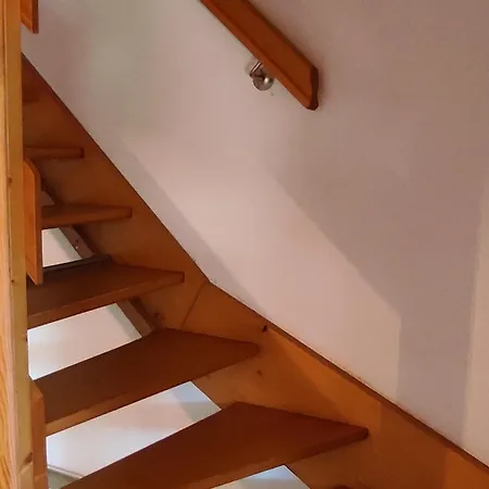 Spacieux En Montagne Avec Loggia, Au Coeur De La Station, Proche Piste Et - Fr-1-814-62 Apartment Super Besse