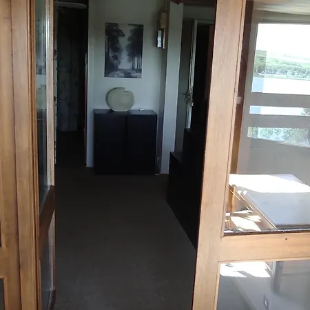 Spacieux En Montagne Avec Loggia, Au Coeur De La Station, Proche Piste Et - Fr-1-814-62 * Super Besse